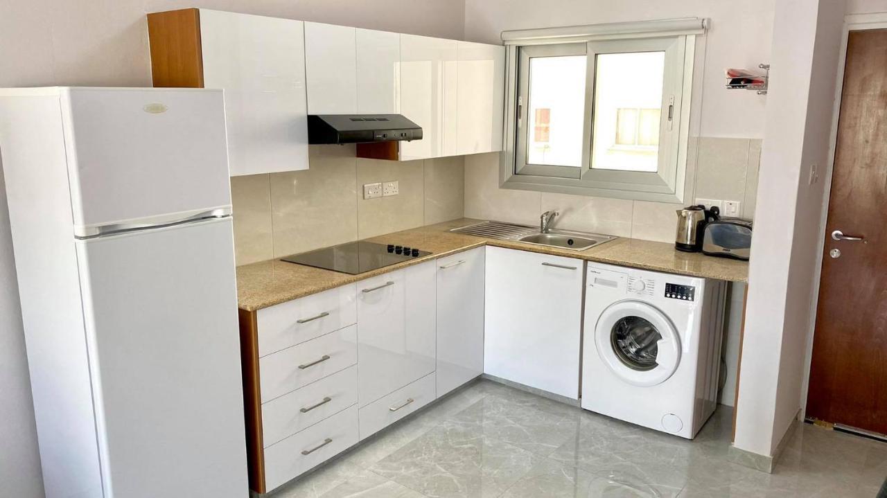 Napa Court 2 Apartment Ayia Napa Luaran gambar